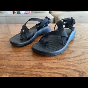 Chaco Z/2 sandals in black